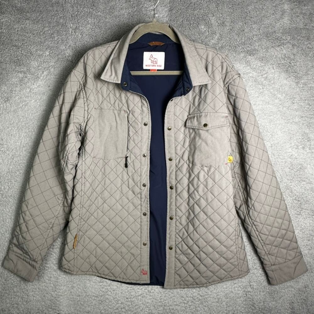 Western Rise Men's Medium Airloft Shirt Jacket Gray Snap Quilted Collar Pockets